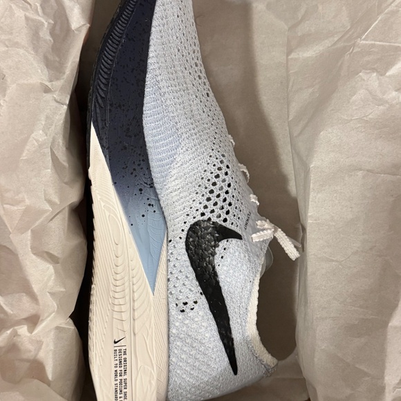Nike Vaporfly 3 - zoomx vaporfly next% 3 FK - men’s 9.5 / women’s 11 - Picture 13 of 14